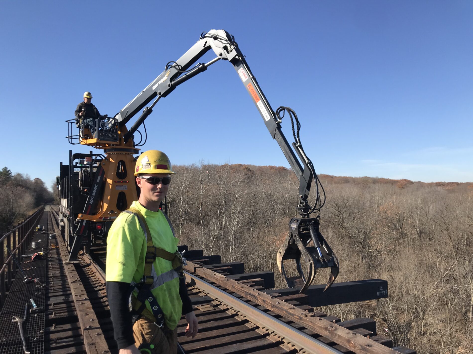 Lakehead Constructors workers completing Arcola High Bridge Upgrade